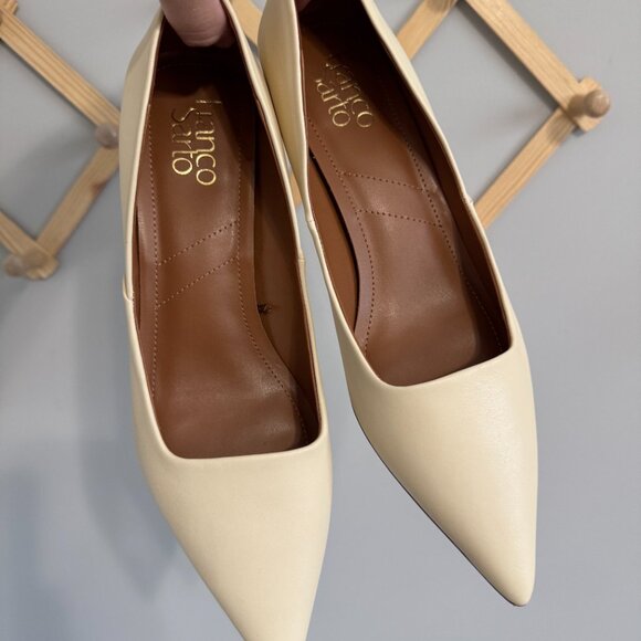 Womens Size 8.5 Franco Sarto Kitten Heel - Picture 2 of 5